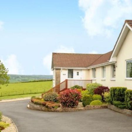 Tower View Bed & Breakfast Barnstaple Exterior photo